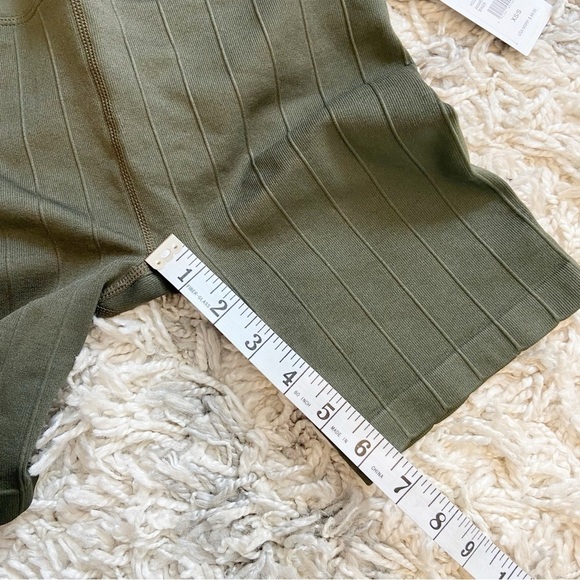 NWTs Spiritual Gangster | Women’s Green Amara Wide Rim Knit Bicycle Shorts S/XS - Picture 14 of 14